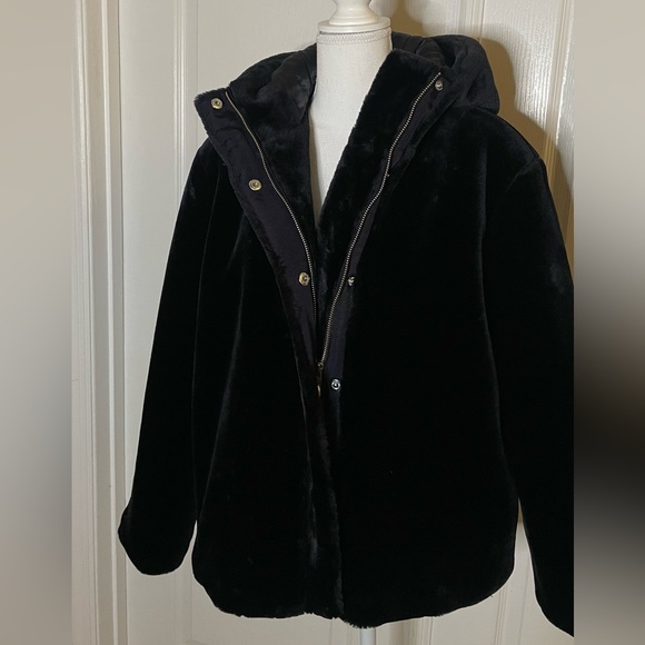 Samsoe Sabal Faux Fur Jacket NWOT - Picture 9 of 10